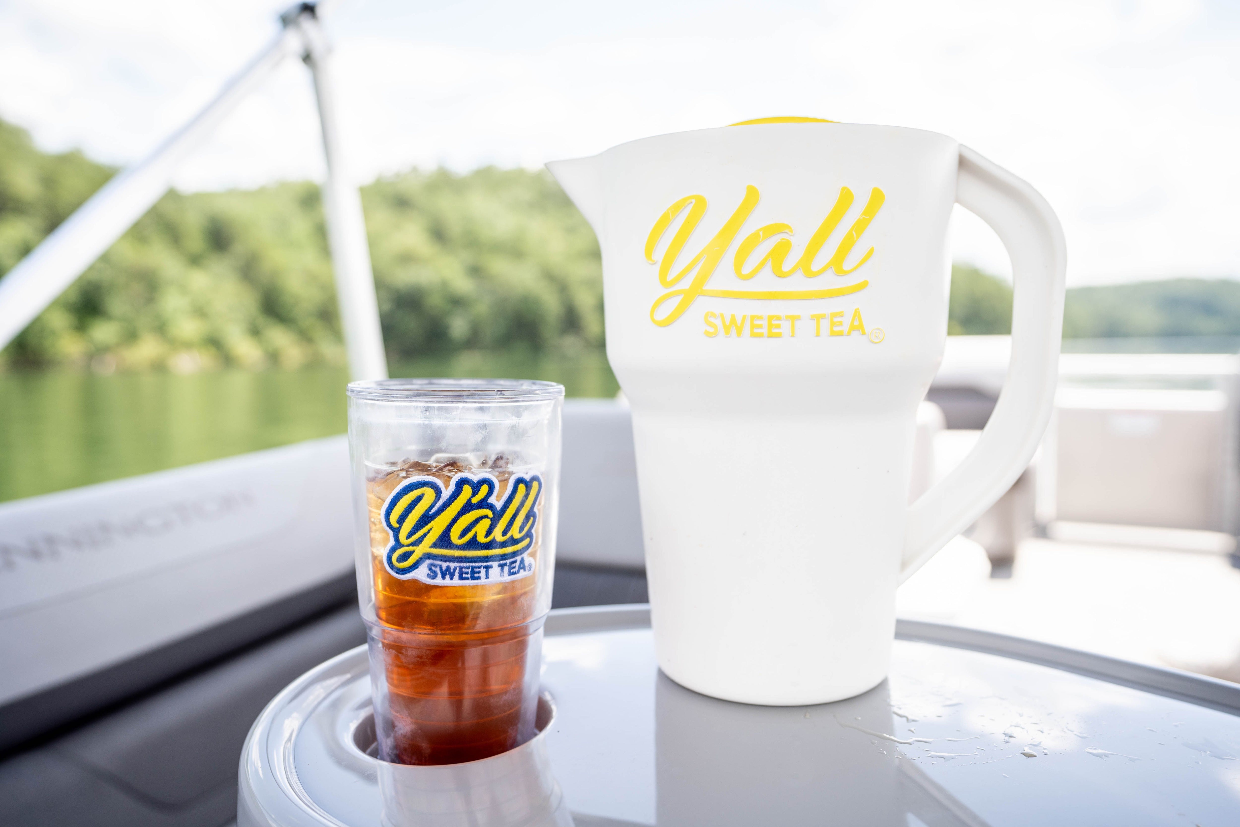 Sweet Tea vs. Soda Which One Wins in the Battle of Refreshment? Y